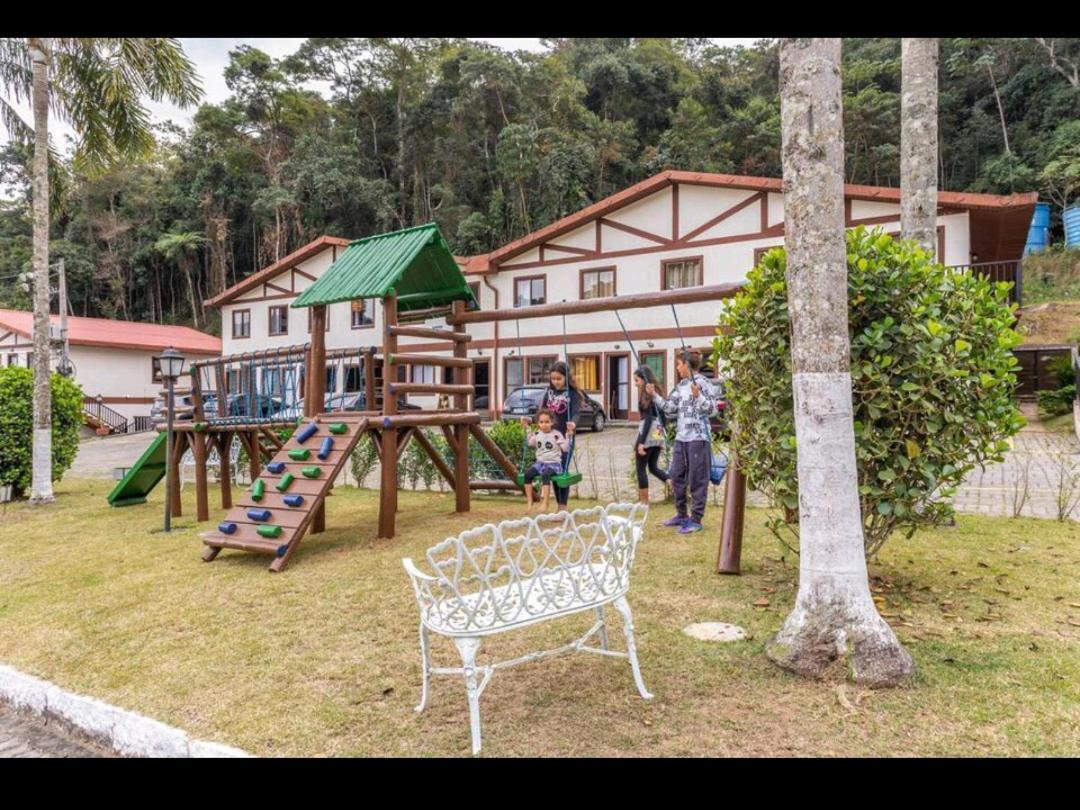 Stúdio Petrópolis, Alameda das Pedras Exterior foto